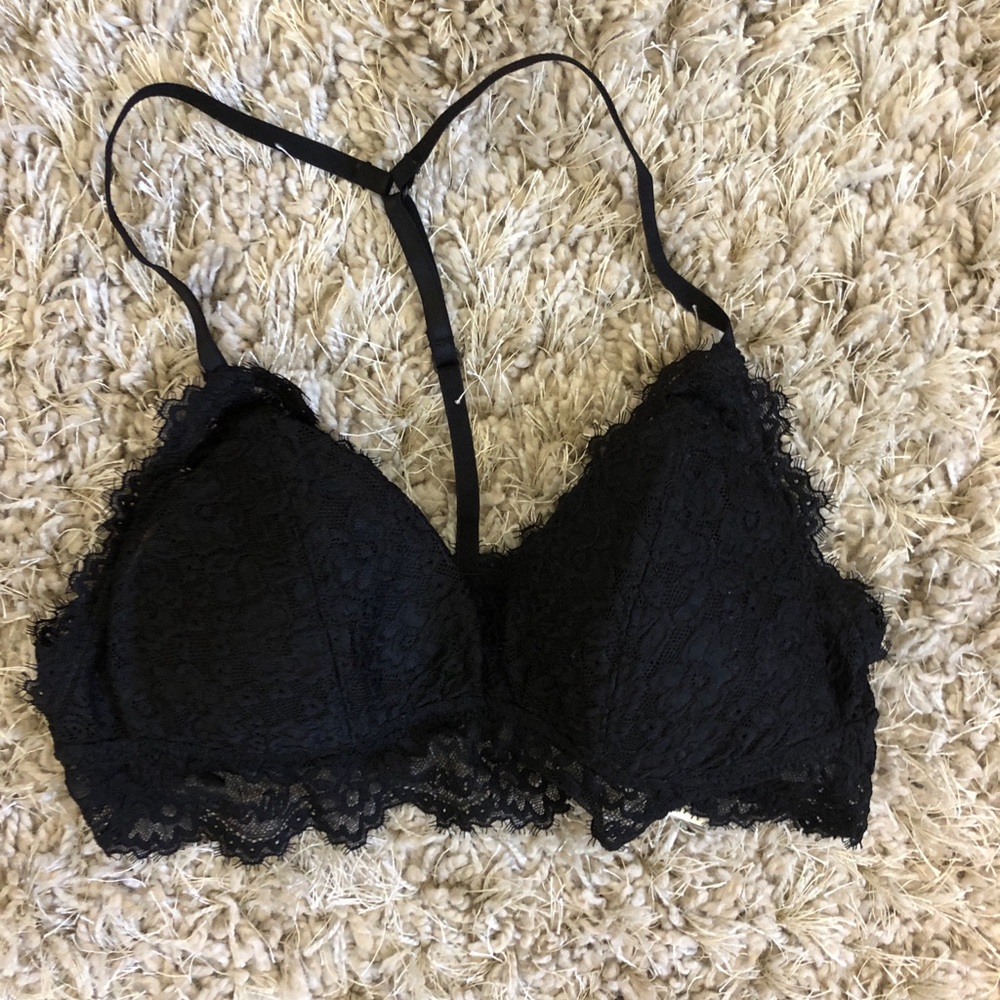 NWT BLACK LACEY AERIE BRALETTE